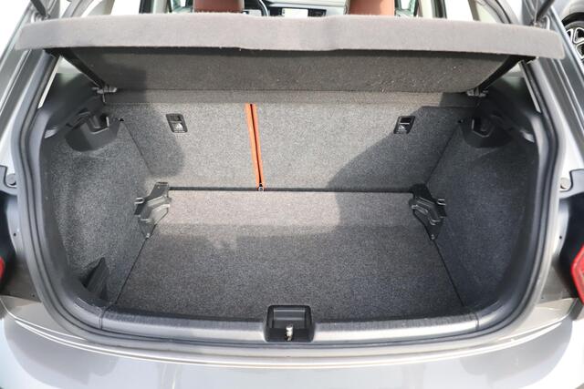 Volkswagen POLO 1.0 TSI Comfortline Bruin Leder Virtual Navigatie Carplay Android Adaptive Cruise LED