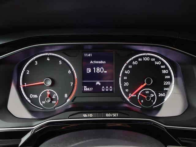 Volkswagen POLO 1.0 TSI Highline | 95 PK | Adaptive Cruise Control | Climate Control | NAVI | DAB | Aplle Carplay/Android Auto |