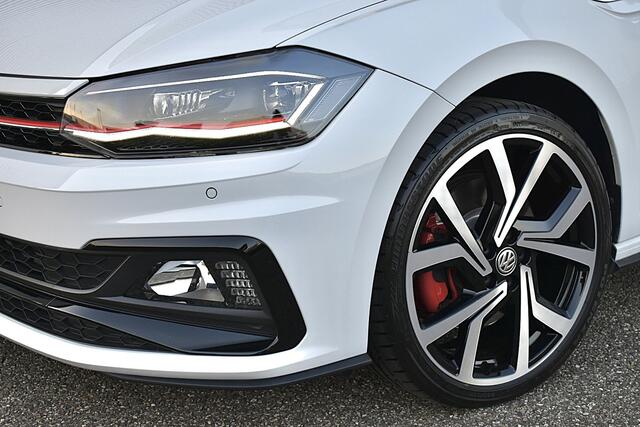 Volkswagen POLO 2.0 TSI GTI 200pk Pano | Apple-Carplay | Dsg