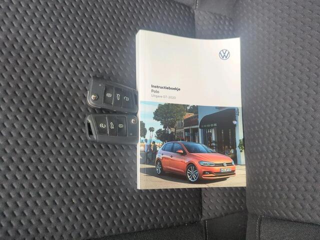 Volkswagen POLO 1.0 TSI Comfortline / NAVI/ AIRCO/ PARK. SENSOREN/ CRUISE
