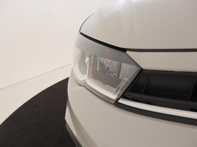 Volkswagen POLO Life Edition | 'App-Connect' draadloze smartphone integratie | Airconditioning automatisch (Climatronic), 2-zone | Buitenspiegels elektrisch instel- verwarm- en inklapbaar