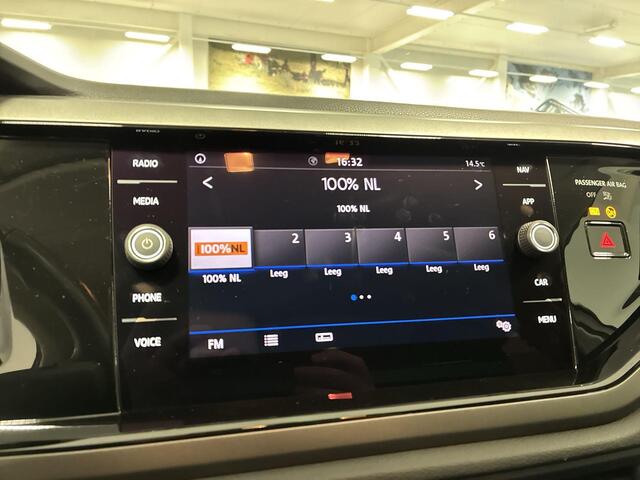 Volkswagen POLO 1.0 TSI 95pk Comfortline · Apple/Android Car Play · Navigatie · P-Sensoren · ACC · Airco · 17'' Inch ·