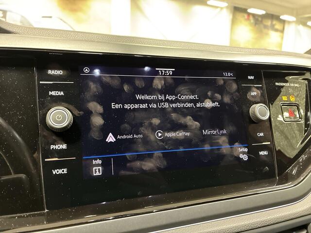 Volkswagen POLO 1.0 TSI 95pk DSG R-Line · Camera · Keyless · Apple/Android Car Play · Trekhaak · Navigatie · 16'' Inch · Garantie t/m 09-03-2027 of 100.000km