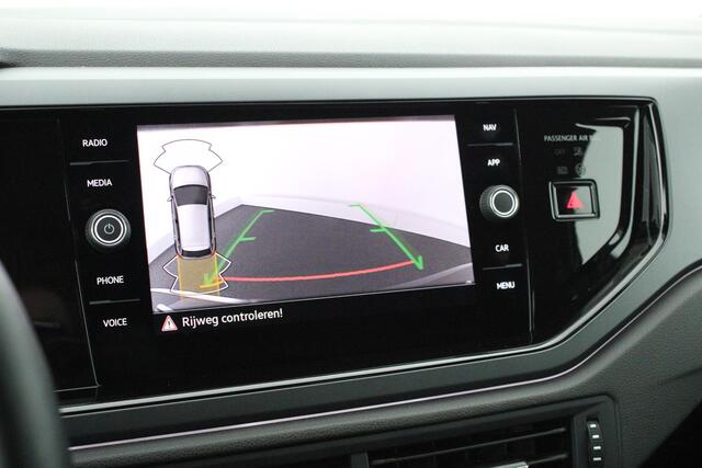 Volkswagen POLO 1.0 TSI 95pk DSG R-Line Camera Stoelverwarming Virtual Cockpit Navigatie