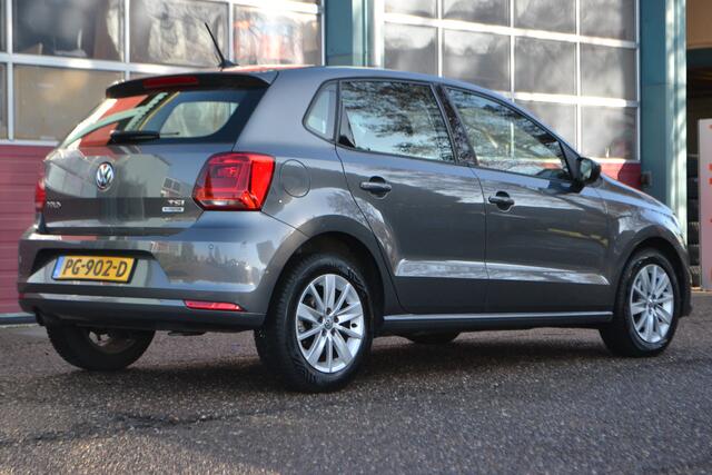 Volkswagen POLO 1.2 TSI Comfortline Business R
