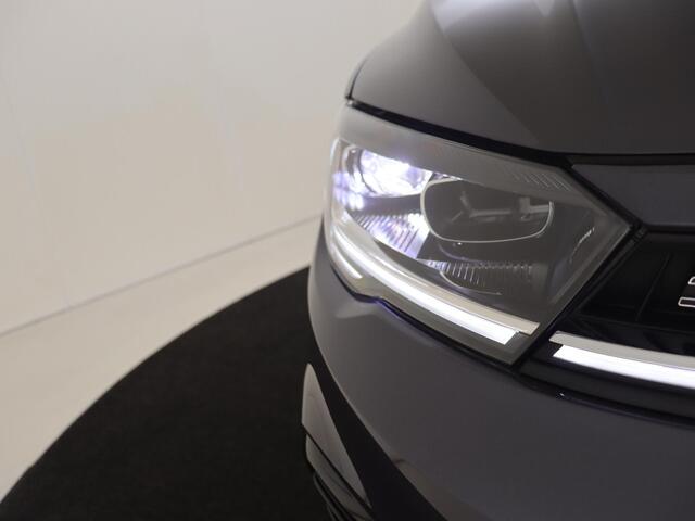 Volkswagen POLO R-Line Edition | 'App-Connect' draadloze smartphone integratie | Achterlichten LED | Afstandscontrolesysteem (Front Assist)