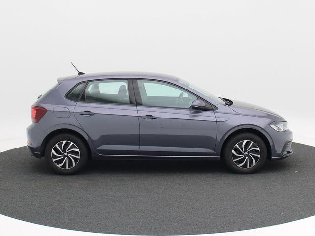 Volkswagen POLO 1.0 TSi Life | Adaptive Cruise | Virtual Cockpit | Parkeersensoren | LED | CarPlay | 15 Inch | 35.601 Km!!