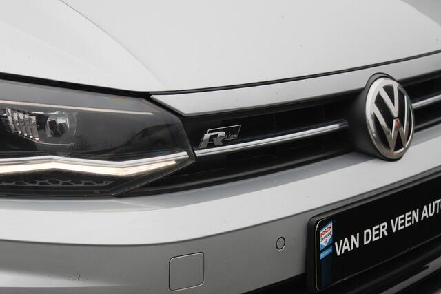 Volkswagen POLO 1.0 TSI R-Line Highline Business R | incl. 12 maanden garantie | Climate control | Sportstoelen | Camera | LED verlichting | Navigatie | App Connect | PDC V+A | Adaptive Cruise | Park Assist | DAB+ ontvanger | Dealer onderhouden |