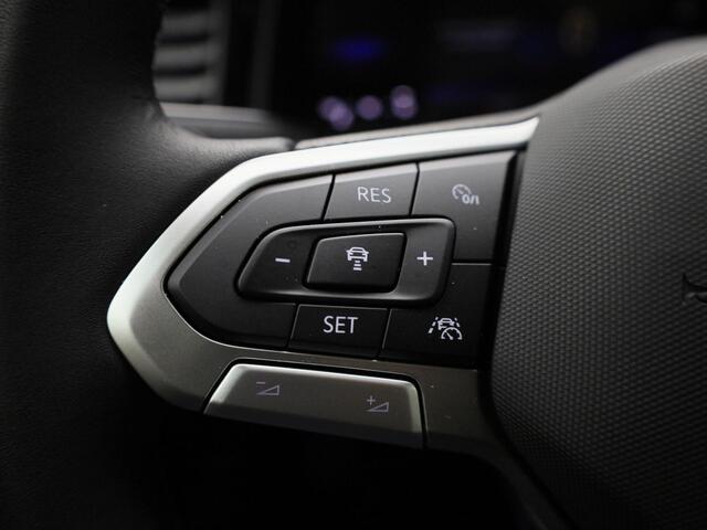 Volkswagen POLO 1.0TSI/95PK Life Edition · Apple/Android Car Play · Camera + Parkeersensoren · LED · Garantie t/m 28-11-2029 of 100000km.