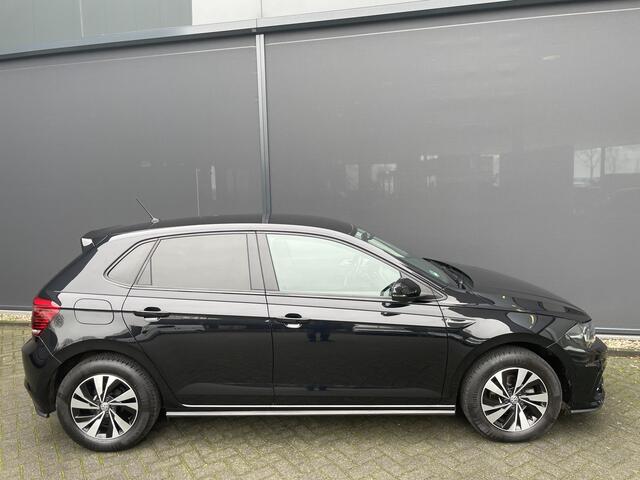 Volkswagen POLO Comfortline R-line pakket Apple carplay - Airco - Cruise control - Stuur multifunctioneel - Stuur leder - Start/stop systeem - Bluetooth - Elektrische ramen - Lederen versnellingspook - Radio - Licht metalen velgen 15 inch - R-line pakket - Dakspoiler - S
