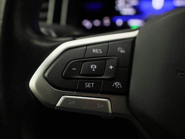 Volkswagen POLO 1.0TSI/95PK DSG R-Line · Navigatie · Camera + Parkeersenoren · Stoelverwarming