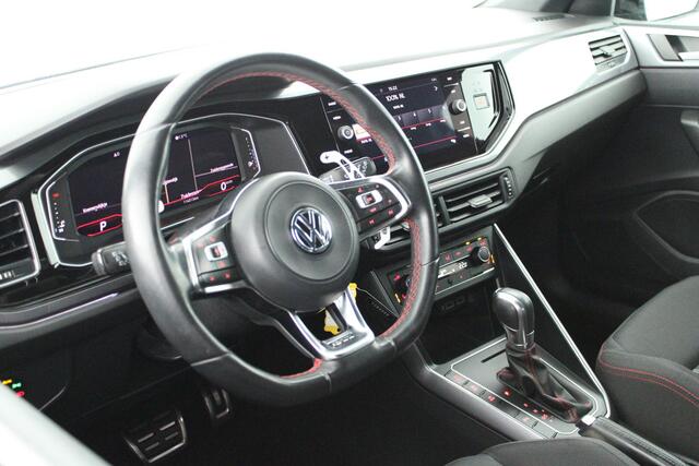 Volkswagen POLO 2.0 TSI 200pk GTI DSG NL Auto LED Stoelverwarming Virtual Cockpit Camera Navigatie