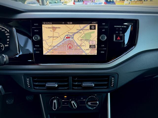 Volkswagen POLO 1.0 TSI Comfortline NAVI ACC