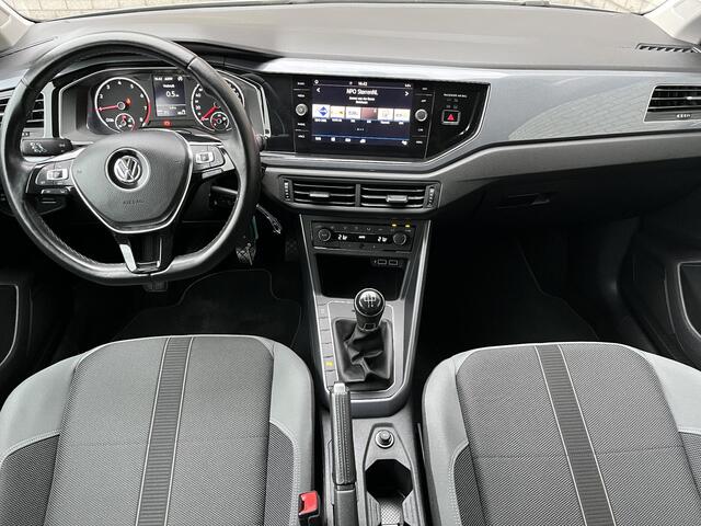 Volkswagen POLO 1.0 TSI Highline | Apple CarPlay / Android Auto | Adaptive Cruise Control | Parkeersensoren V+A | Navigatie |