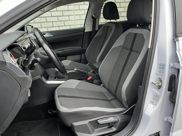 Volkswagen POLO 1.0 TSI Highline | Apple CarPlay / Android Auto | Adaptive Cruise Control | Parkeersensoren V+A | Navigatie |