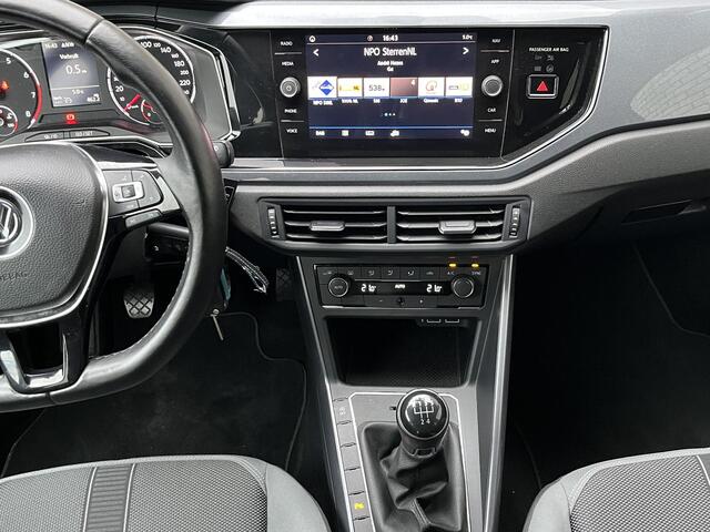 Volkswagen POLO 1.0 TSI Highline | Apple CarPlay / Android Auto | Adaptive Cruise Control | Parkeersensoren V+A | Navigatie |