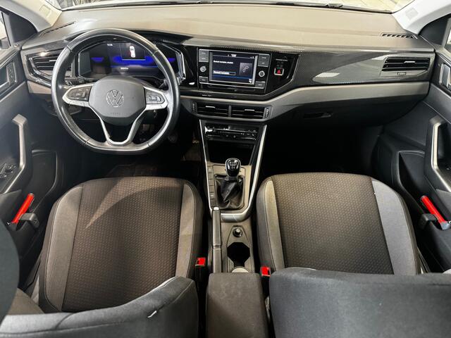 Volkswagen POLO 1.0 TSI 95pk Life | Achteruitrijcamera | Climatronic | Stoelverwarming