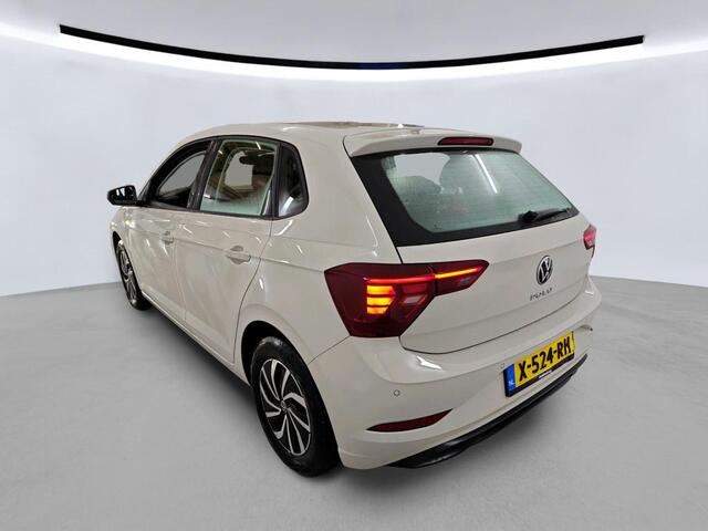 Volkswagen POLO 1.0 TSI Life / FABRIEKSGARANTIE T/M 1-2028/ PARK. SENSOREN/ AIRCO/ 15" LMV