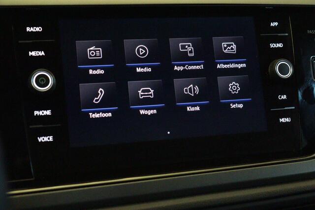 Volkswagen POLO 1.0 TSI Comfortline Automaat 96pk | 5 DRS | APPCONNECT | AIRCO | LIMITER | LMV |