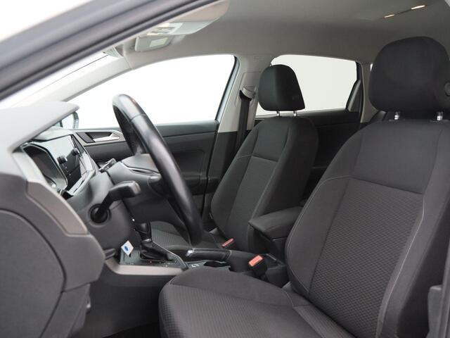 Volkswagen POLO 1.0 TSi Automaat Comfortline | Adaptive Cruise | CarPlay | Sensoren Voor & Achter | Privacy Glass | 15 Inch | 85.740 Km!