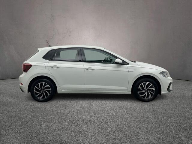 Volkswagen POLO Life Edition 1.0 TSI 95pk Adaptive cruise control, Achteruitrijcamera, LED koplampen, Parkeersensor achter, Airco, DAB, Radio, Bluetooth