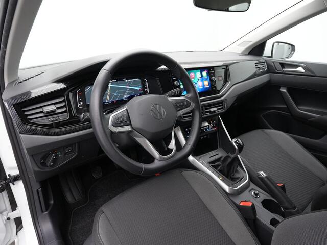 Volkswagen POLO 1.0 TSI 95 pk Life | Stoelverwarming | Adaptive Cruise | Navigatie | Parkeersensoren voor/achter