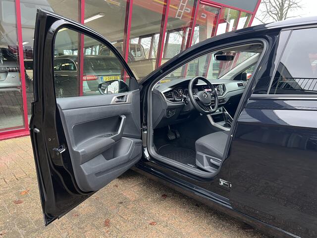 Volkswagen POLO 1.0 TSI Comfortline Business | DSG | ACC | Stoelverw. | Carplay |