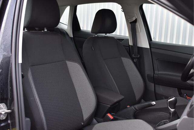 Volkswagen POLO 1.0 TSI Life Facelift Virtual cockpit, Adaptive cruise, PDC, DAB
