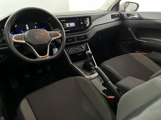 Volkswagen POLO 1.0 TSI Life / PARK. SENSOREN/ APP-CONNECT/ NAVI/ DAB/ AIRCO/ CRUISE/ LANE-ASSIST/ AUTOM. VERLICHTING/ 17"LMV