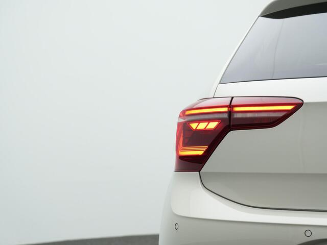 Volkswagen POLO 1.0 TSI 95 pk DSG Style | Panoramadak | IQ Light | Stoelverwarming | Adaptive Cruise