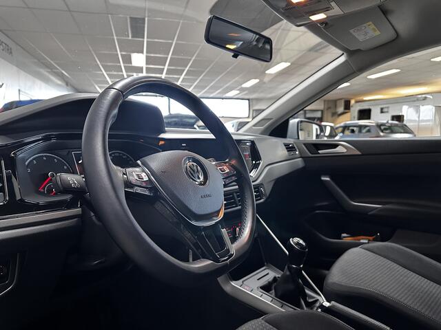 Volkswagen POLO 1.0 TSI Comfortline/ CARPLAY/ Bluetooth/ Navi/ Cruise Adapt./ Airco/ 16''LMV/ DAB+/ PDC/ LED-Dagrij/ Elek.Pakket/ C.V. Afstand