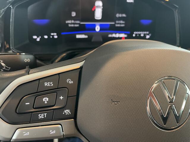 Volkswagen POLO 1.0 TSI Life Airco- Apple carplay - Cruise control - Navigatie - Parkeersensoren - Licht metalen velgen 15 inch - Bluetooth - Led verlichting - Radio - Elektrische ramen - Start/stop systeem - Stuur leder