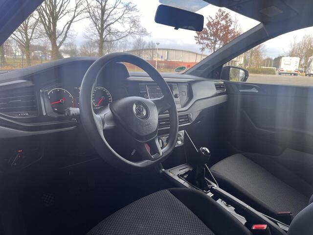 Volkswagen POLO 1.0 MPI Comfortline STOELVERWARMING-AIRCO-17 INCH