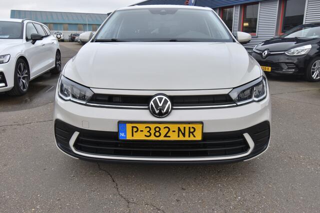 Volkswagen POLO 1.0 TSI Life , CLIMATRONIC , VIRTUAL COCKPIT , LMV15 , CR CONTR , NAVI ,