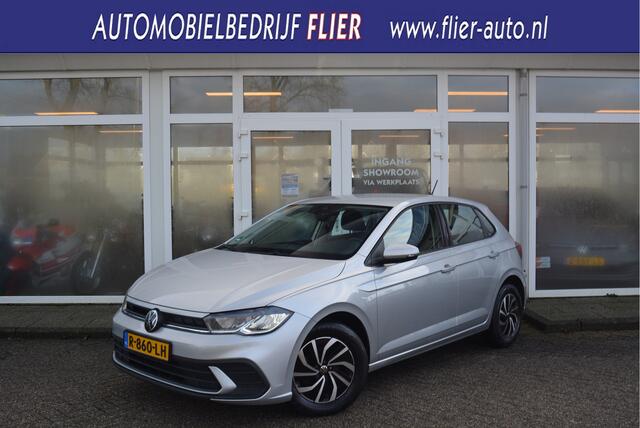 Volkswagen POLO 1.0 96PK TSI Life ? Trekhaak ? CarPlay ? Adaptive ? Camera ? NAP ? Orig. NL ?