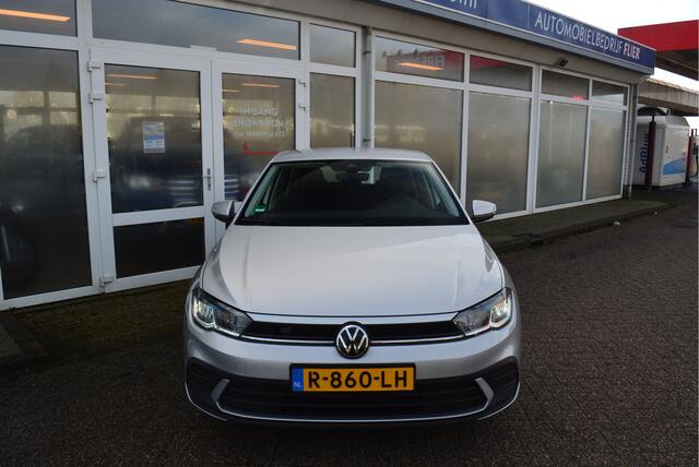 Volkswagen POLO 1.0 96PK TSI Life ? Trekhaak ? CarPlay ? Adaptive ? Camera ? NAP ? Orig. NL ?