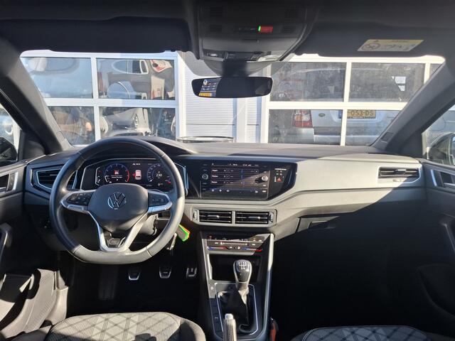 Volkswagen POLO 1.0 TSI R-Line | Android/Apple Carplay | LM Velgen 16" | Cruise Control Adaptief | Automatische Airco | LED Koplampen |