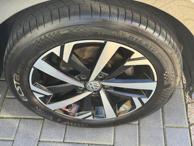 Volkswagen POLO 1.0 TSI R 1.0 tsi Beats,Carplay,Pdc,Clima