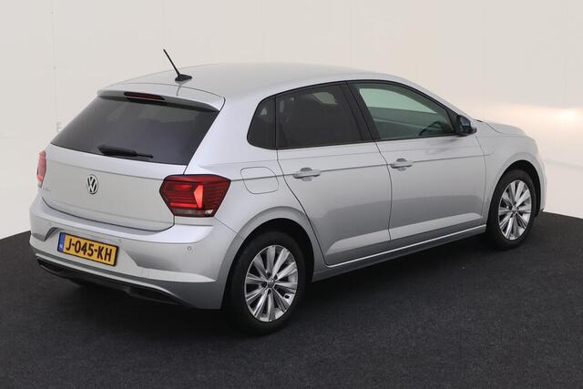 Volkswagen POLO 1.0 TSI Highline / Virtual cockpit / climate control / Getint glas / Navigatie / 16 Inch