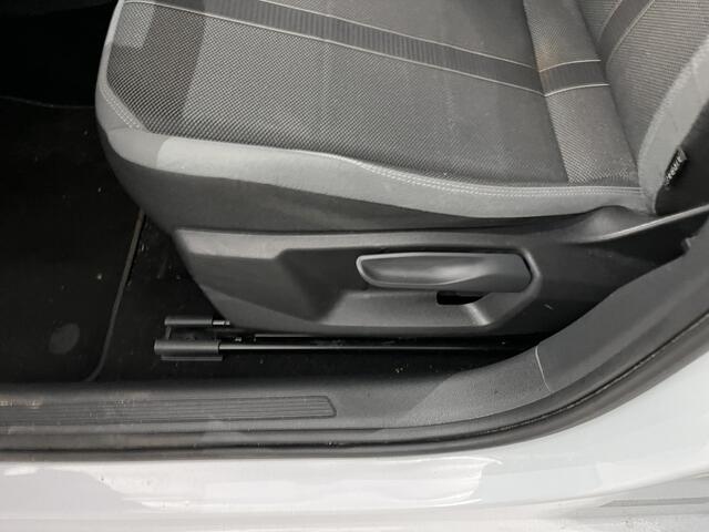 Volkswagen POLO 1.0 TSI Highline / AUTOMAAT/ FULL-LED/ ACC/ PARK.SENSOREN V+A/ APP-CONNECT/ RIJ-MODI/ NAVI/ DAB/ CLIMA/ 16'' LMV