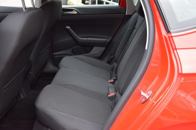 Volkswagen POLO 1.0 TSI Comfortline | Org. NL | BOVAG Garantie | Trekhaak | Adaptive Cruise Control | 17'' Velgen | All Season Banden | Apple Carplay/Android Auto | Navigatie |