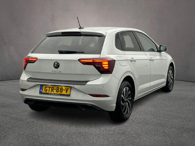 Volkswagen POLO Life Edition 1.0 TSI 95pk Adaptive cruise control, Stoelverwarming, Achteruitrijcamera, Parkeersensoren, App connect, LED koplampen