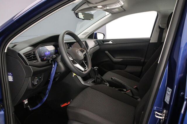 Volkswagen POLO Polo 1.0 MPI 80pk Cruise control, Airco, LED koplampen, Parkeersensor achter, DAB, Radio, Bluetooth