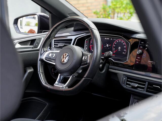 Volkswagen POLO 1.0 TSI R-LINE BUSINESS HIGHLINE PANODAK NAVI APPLECARPLAY DIGIDASH CAMERA LMV PDC