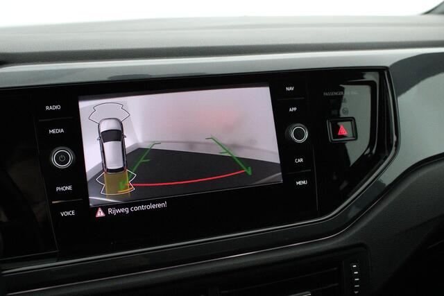 Volkswagen POLO 1.0 TSI 95pk 2x R-Line Keyless Camera Beats Led Navigatie Panoramadak