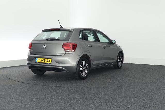 Volkswagen POLO 1.0 TSI 95pk Comfortline Business Navigatie Climate Control Parkeersensoren