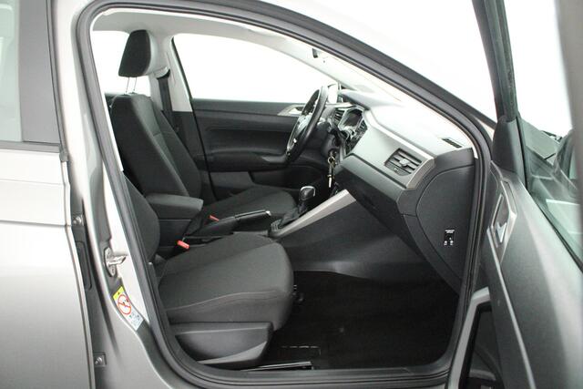 Volkswagen POLO 1.0 TSI 95pk Comfortline Business Navigatie Climate Control Parkeersensoren