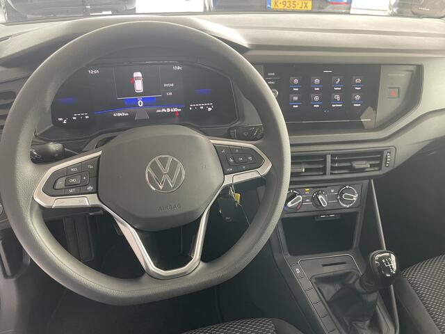 Volkswagen POLO 1.0 MPI Polo Airco - Apple carplay - Cruise control - Parkeersensoren - Licht metalen velgen 15 inch - Stuur multifunctioneel - Radio - Start/stop systeem - Elektrische ramen - Led verlichting - Stoffen b