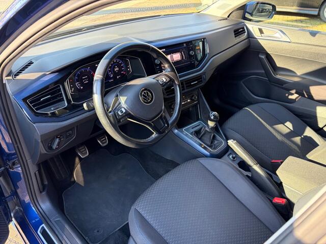Volkswagen POLO 1.0 TSI HIGHL.United