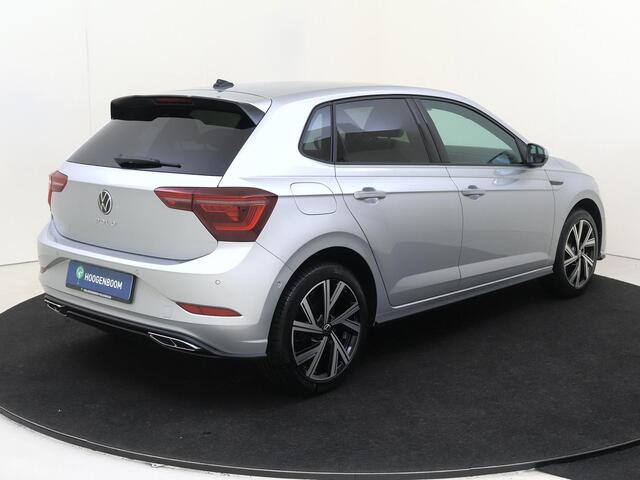 Volkswagen POLO R-Line Edition | 'App-Connect' draadloze smartphone integratie | Achterlichten LED | Afstandscontrolesysteem (Front Assist)